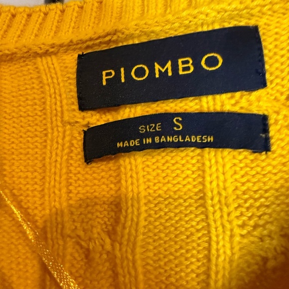 Piombo Womens Yellow Pure Cotton Cable Knit Sweater, size Small - Picture 2 of 4